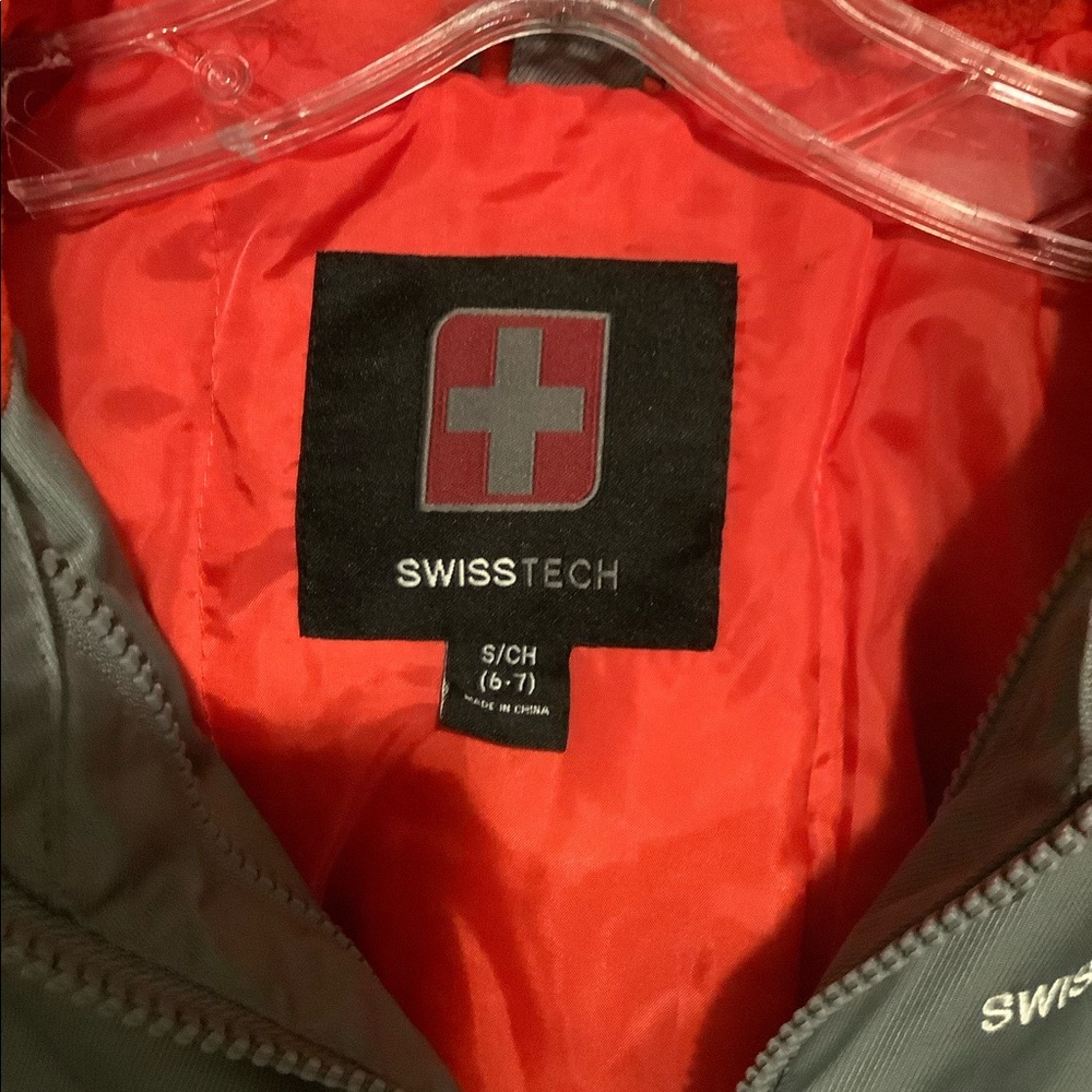Swisstech - Picture 4 of 7
